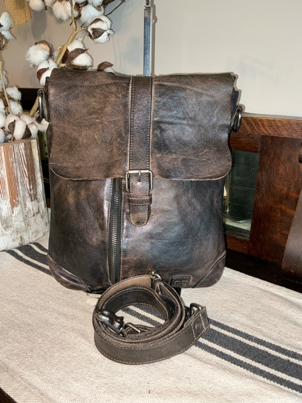 NWOT Bed Stu Jack Leather Crossbody Shoulder Bag Black Rustic Retail $245